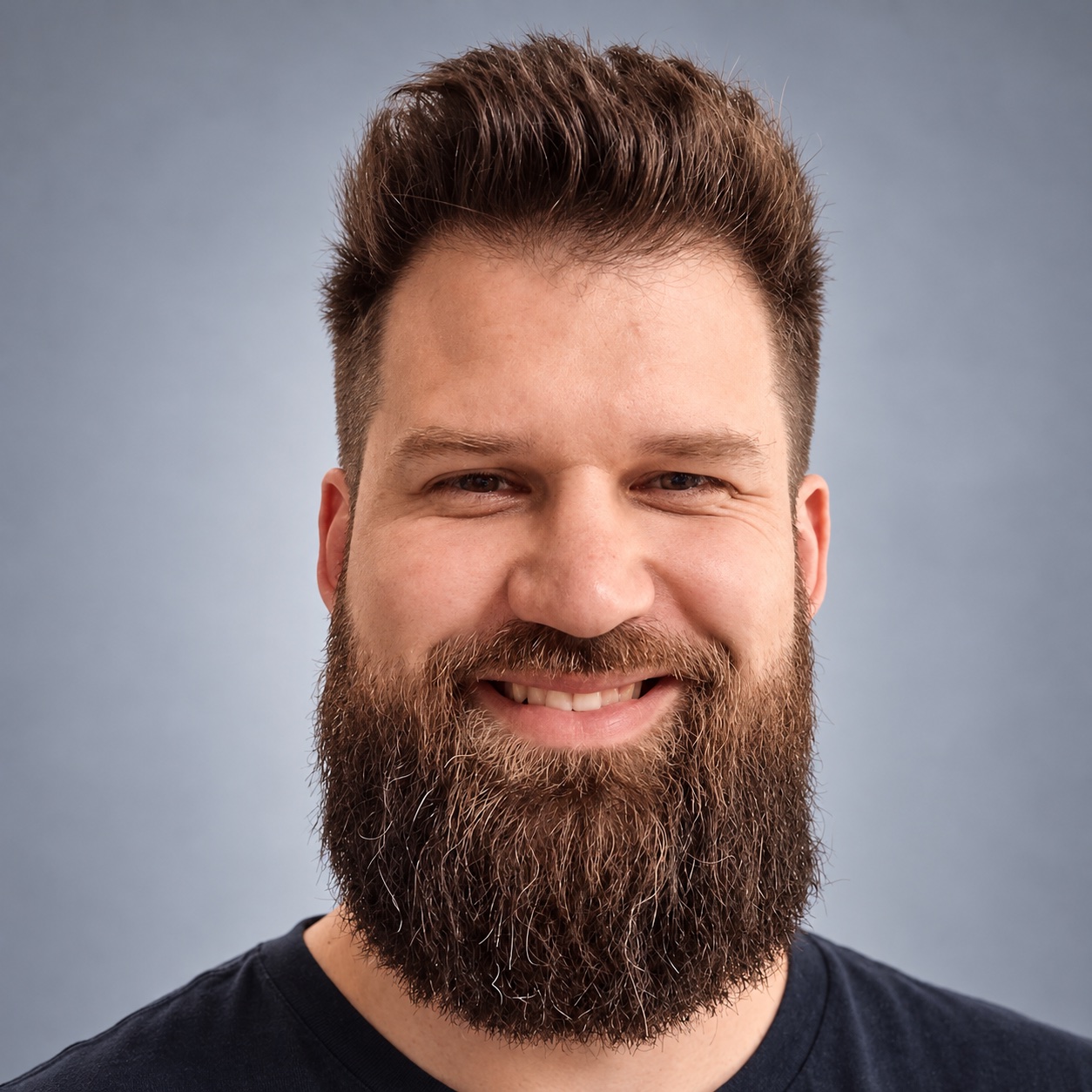 Dr Miklós Gergely
